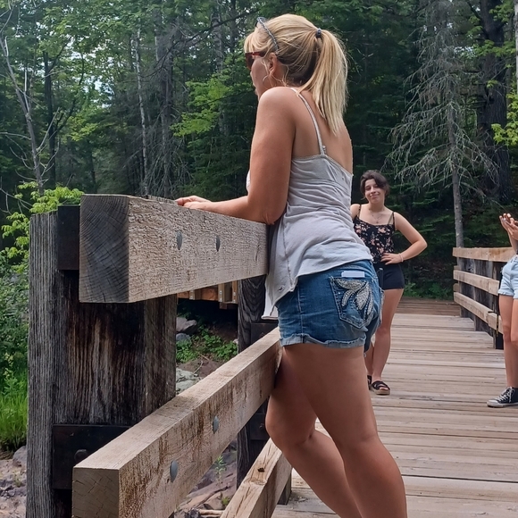 Meet your Posher, Bill - Picture 7 of 8